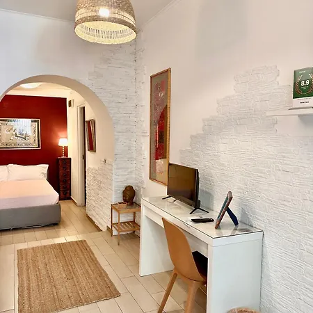 Santa Clara Bed and Breakfast Νάπολη